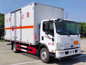 解放J6F易燃气体厢式运输车HCQ5120XRQCA6