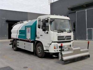 东风天锦18吨电动清洗车CL5182GQXBEV