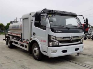 东风福瑞卡9吨电动洒水车CL5093GSSBEV