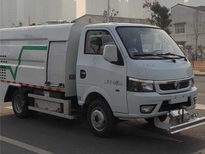 东风途逸4.5吨电动路面养护车CL5041TYHBEV