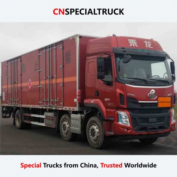 柳汽三轴易燃固体厢式运输车HCQ5260XRGLZ6