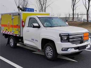 江铃大道四驱皮卡爆破器材运输车HCQ5037XQYJX6ZH