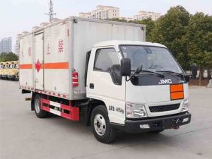 江铃顺达易燃液体厢式运输车HCQ5041XRYJX6