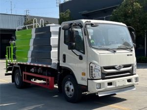 福田领航H2/M5路面养护车CLW5040TYH6ZS