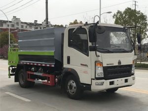 重汽豪沃路面养护车LMX5040TYHZZ6ZS