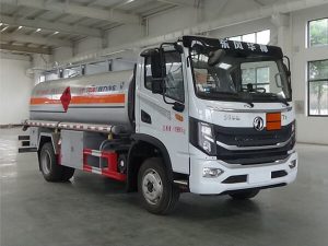 东风华神8方加油车CL5121GJYE6