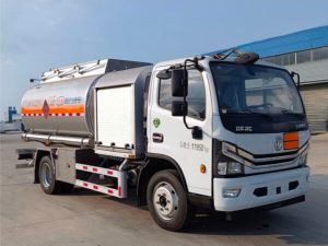 东风多利卡8方飞机加油车CL5121GJYL6