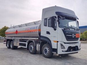 东风天龙25方铝合金运油车CL5321GYYLD6