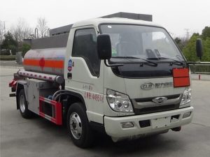 福田小卡之星加油车CL5041GJY6BWG