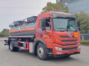 解放10方腐蚀性物品罐式运输车CL5181GFWC6