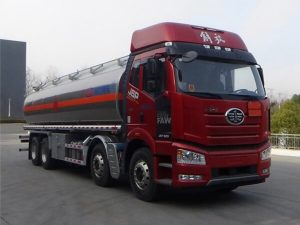 解放J6P（30方）铝合金运油车CL5321GYYLC6