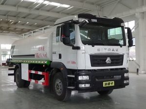 重汽汕德卡17方供液车CL5180TGYZ6