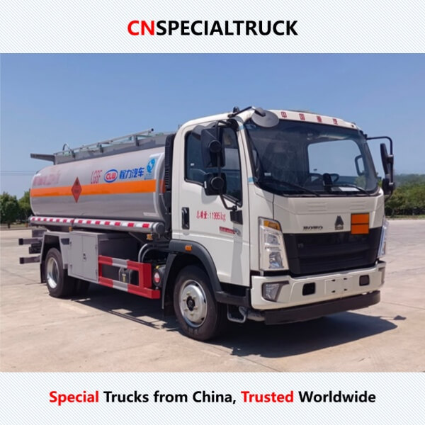 重汽豪沃10方运油车CL5121GYY6BWG