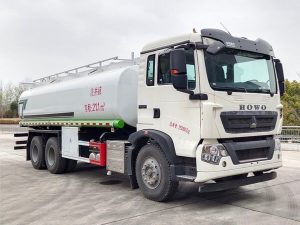 重汽豪沃21方供液车CL5250TGYZ6